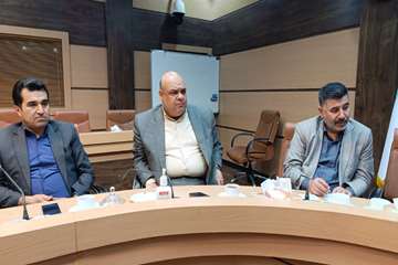 نشست نمایندگان بهورزان استان با رئیس دانشگاه و مدیر حراست دانشگاه 