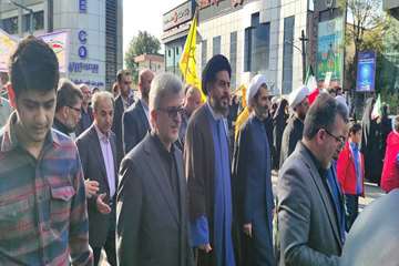 حضور جامعه بزرگ دانشگاه علوم پزشکی گیلان در راهپیمایی سیزده آبان