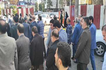 حضور جامعه بزرگ دانشگاه علوم پزشکی گیلان در راهپیمایی سیزده آبان