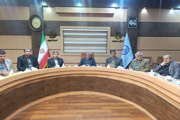 نشست مشترک مسئولان کانون بسیج جامعه پزشکی گیلان و شهرستان‌های استان با حضور دکتر محمدتقی آشوبی- رئیس دانشگاه، اسمعیل زودلی- مدیر