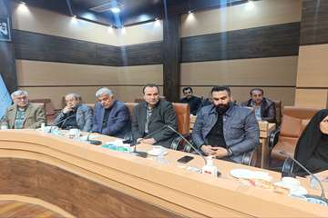 نشست مشترک مسئولان کانون بسیج جامعه پزشکی گیلان و شهرستان‌های استان با حضور دکتر محمدتقی آشوبی- رئیس دانشگاه، اسمعیل زودلی- مدیر