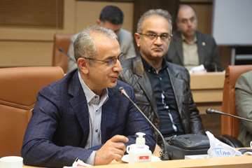 نشست مشترک مسئولان نظام سلامت با بازرس کل استان در سالن اجلاس حوزه ریاست